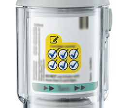 En etikett på inhalatorn har plats för att markera hur många behållare den använts till. 